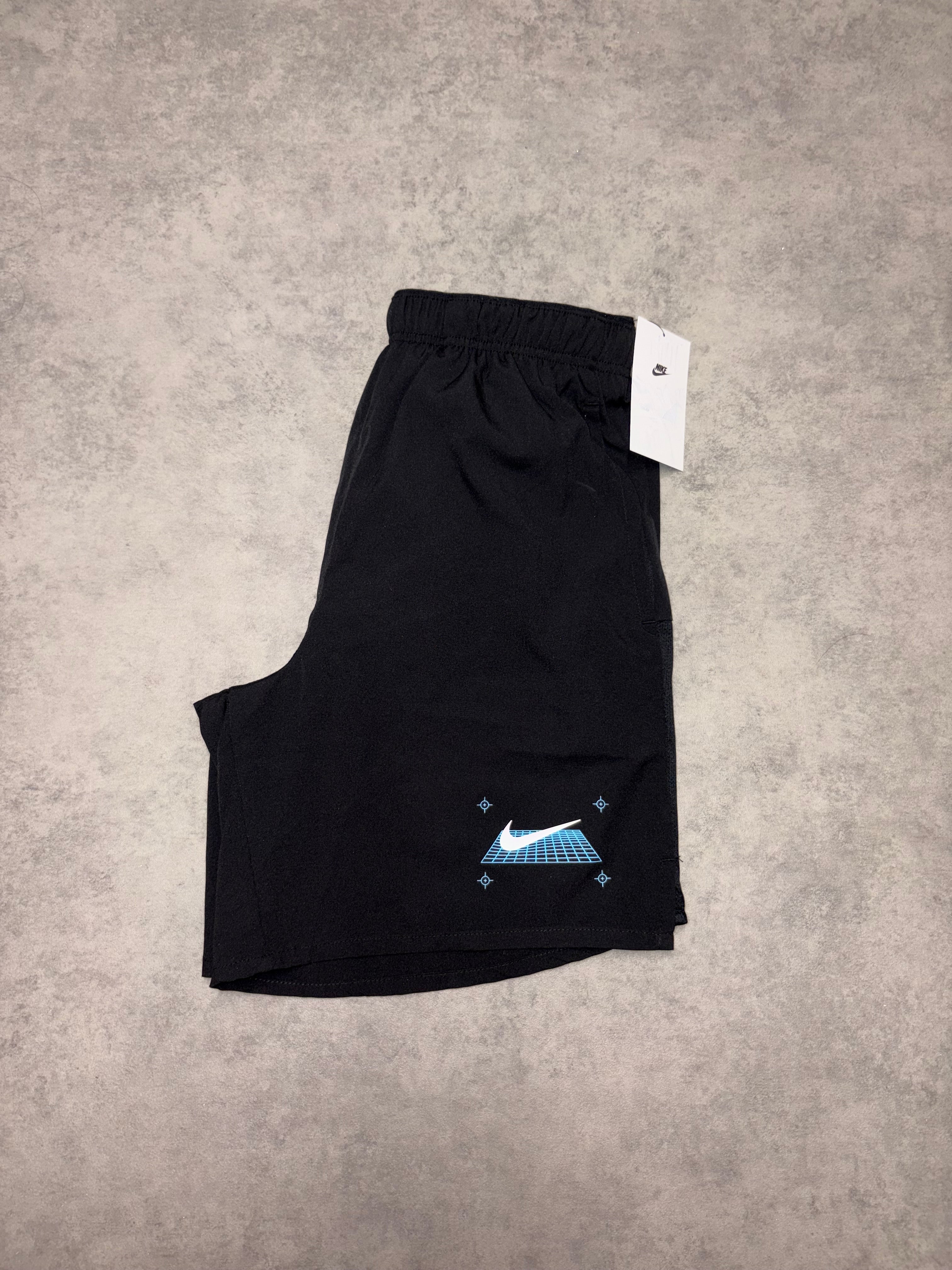 Nike Grid Challenger 7” Shorts - Black