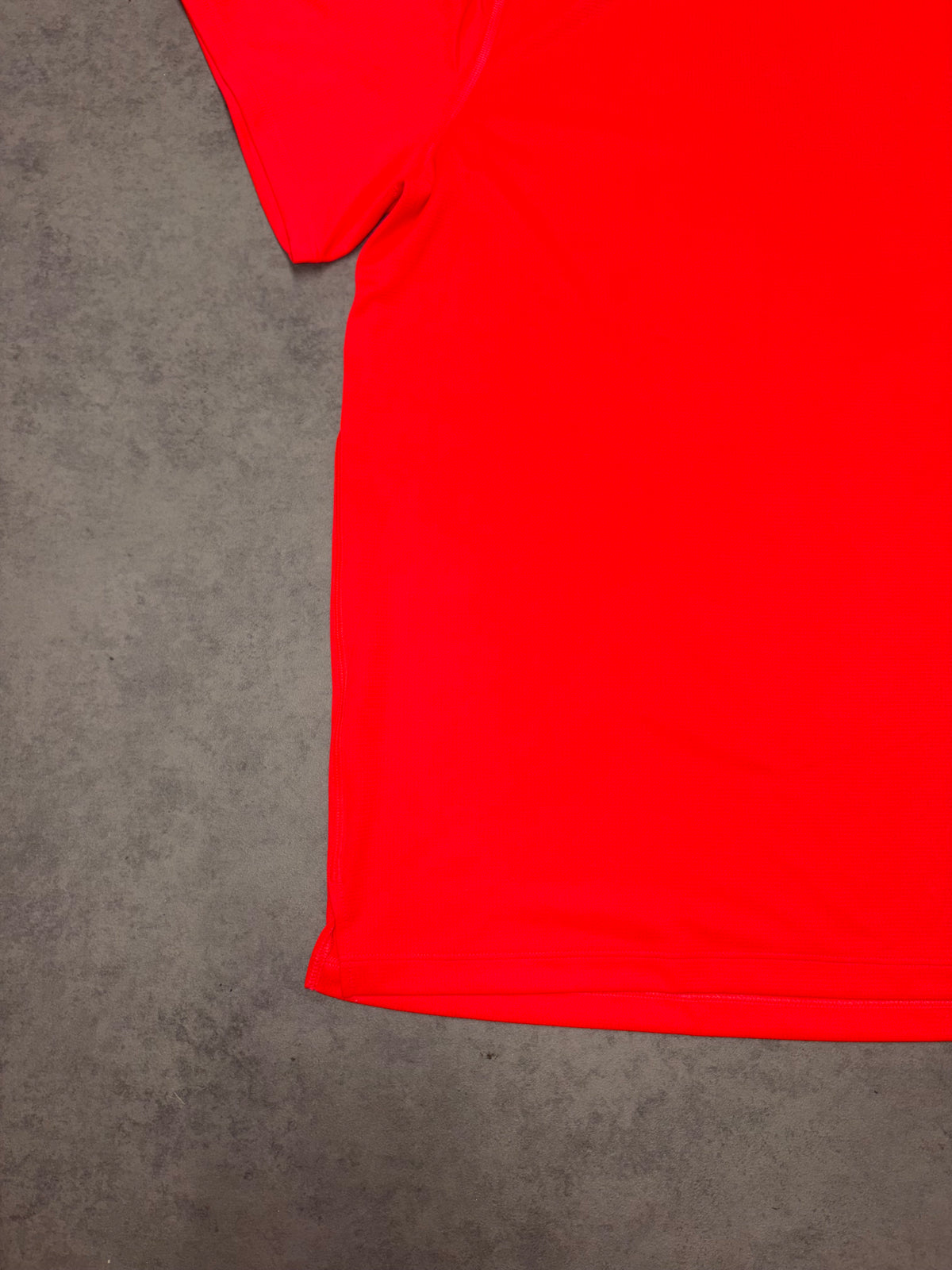 Asics Core SS Top - Flash Red
