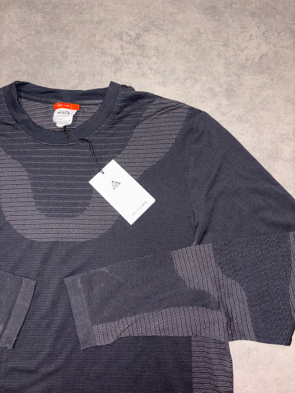 Nike ACG ‘Delta River’ LS Top - Black/Cool Grey