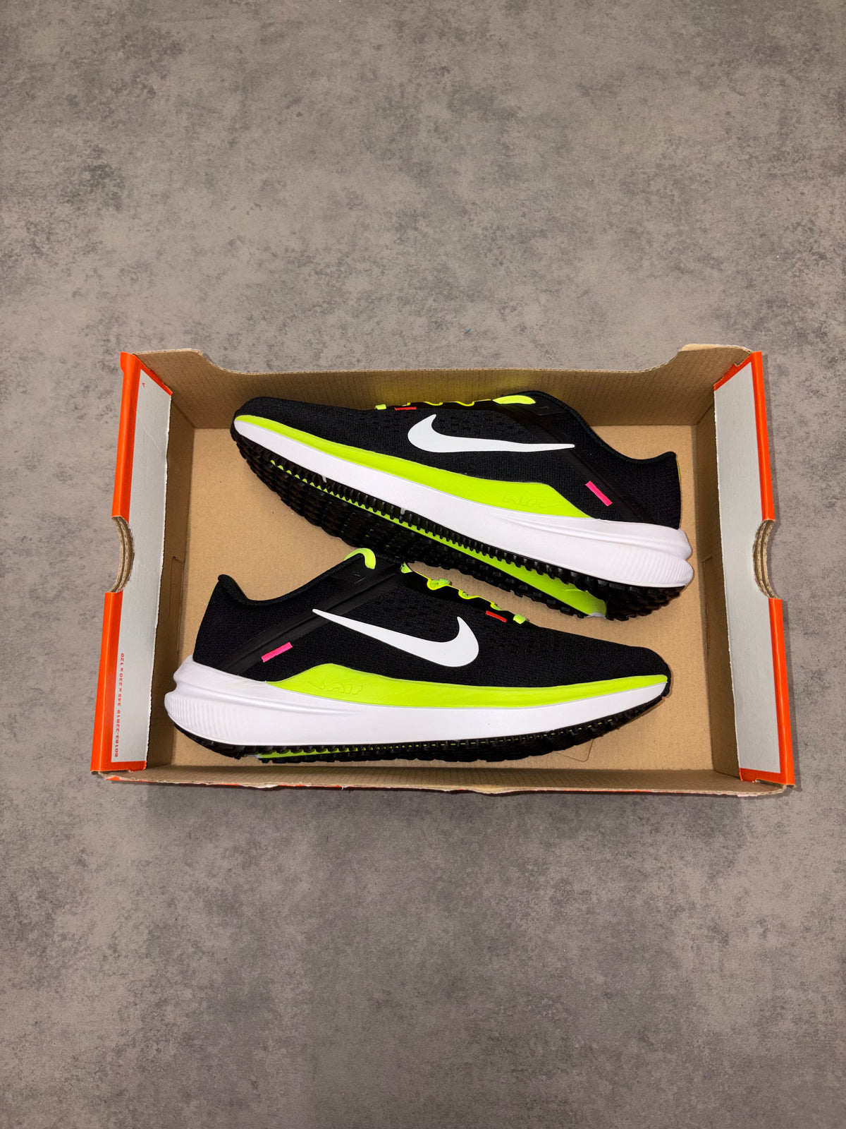 Nike Windflo 10 - Volt/ Black