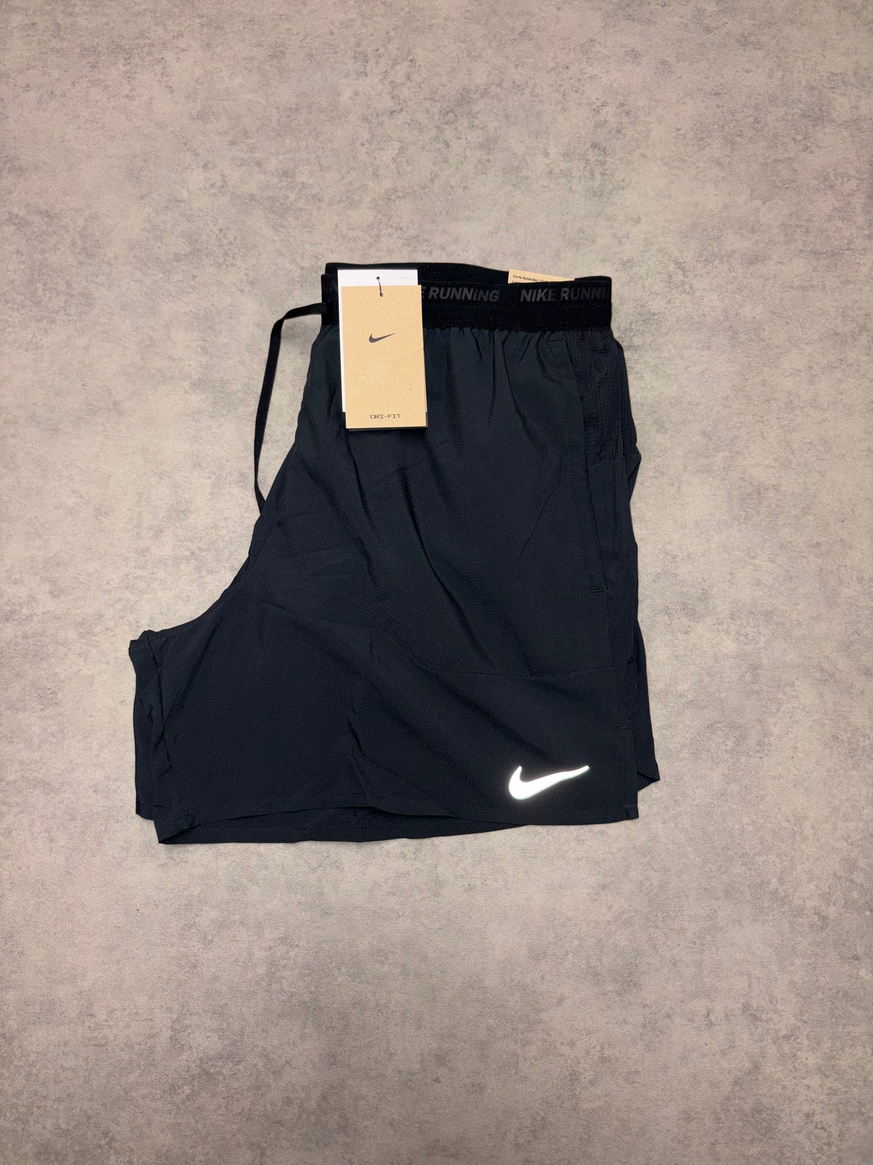 Nike Stride 5” Shorts - Black