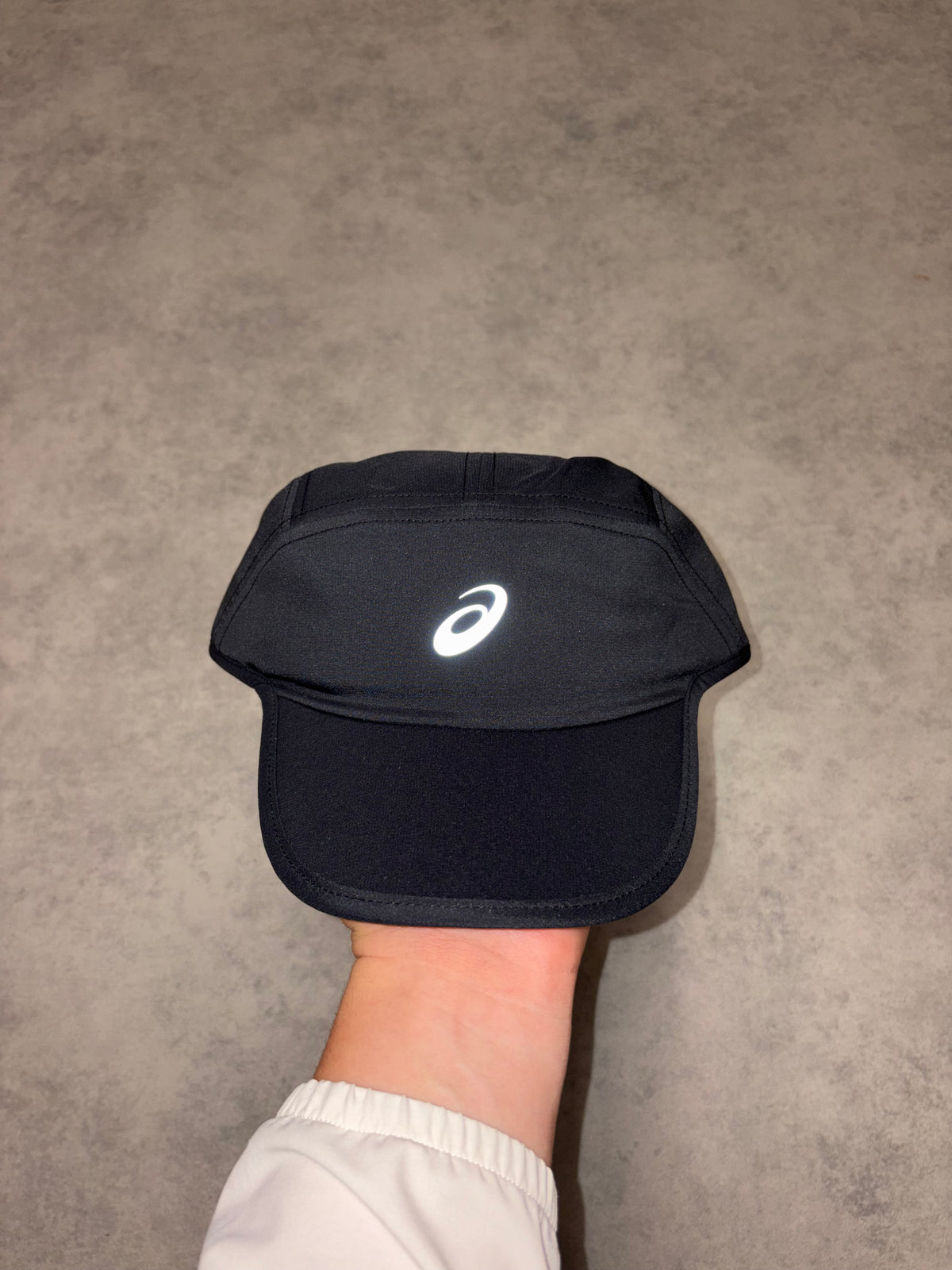Asics Run Lite Hat - Black