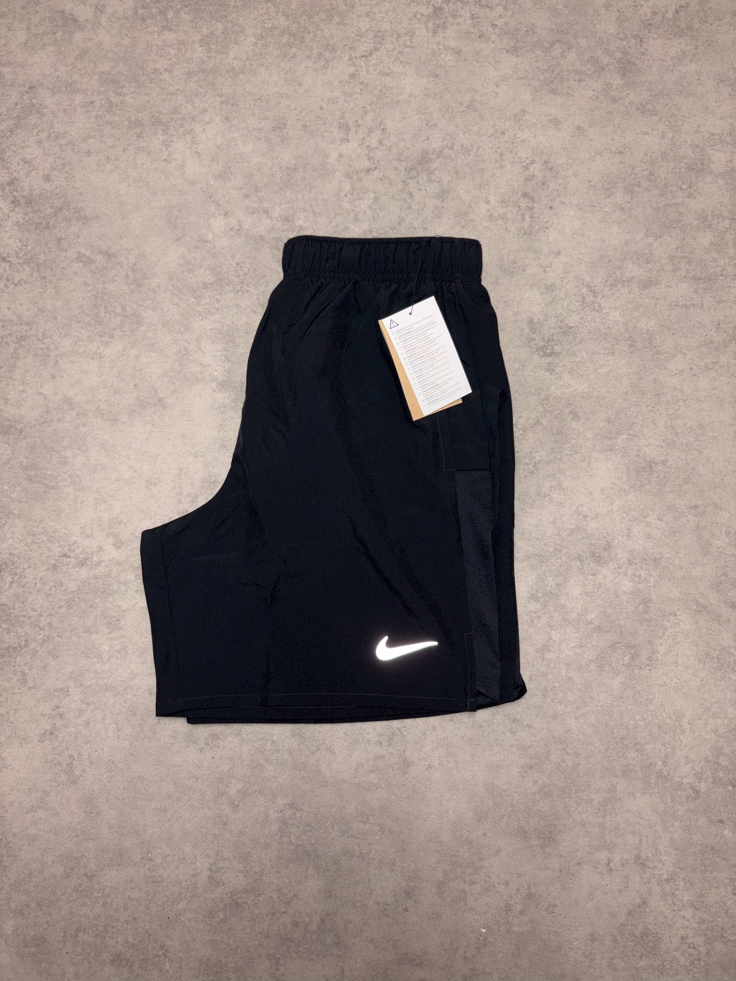 Nike 7” Challenger Shorts - Black