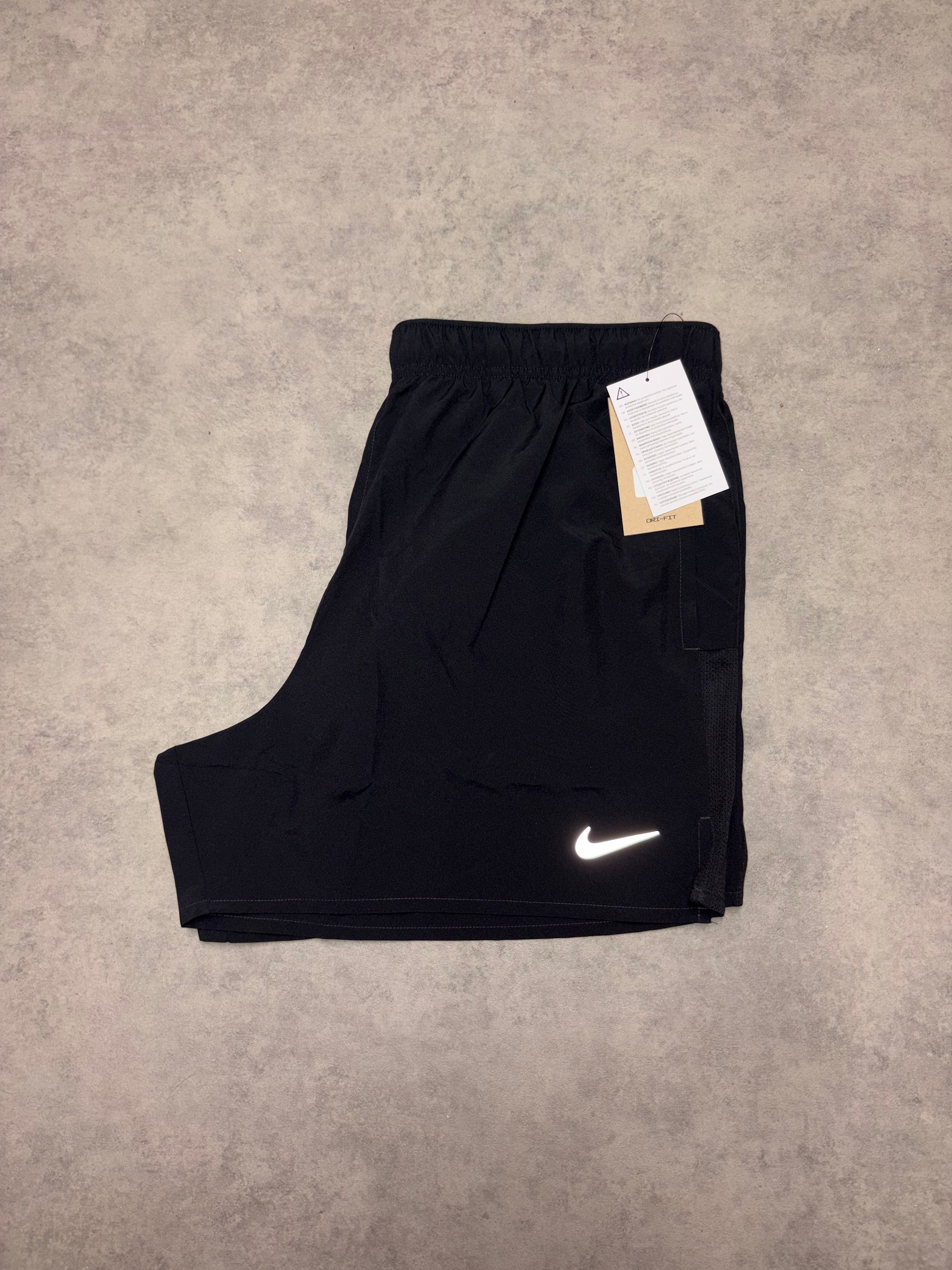 Nike 5” Challenger Shorts - Black